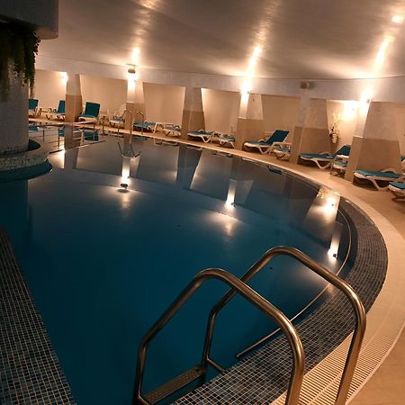 Condor Resort Dulcesti Экстерьер фото